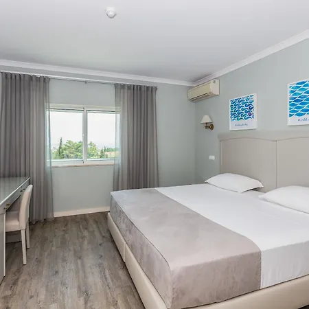 Velamar Boutique - Adults Friendly Otel
