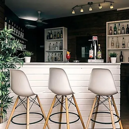 Velamar Boutique - Adults Friendly